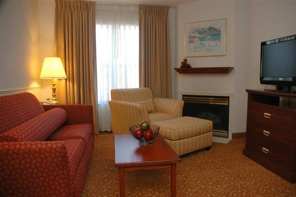 Homewood Suites By Hilton Kansas City/Overland Park Room photo